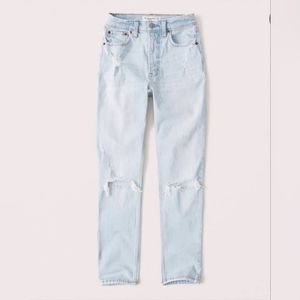 Abercrombie and Fitch the skinny jeans